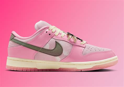 barbie schoenen nike|nike dunk low lx barbie shoes.